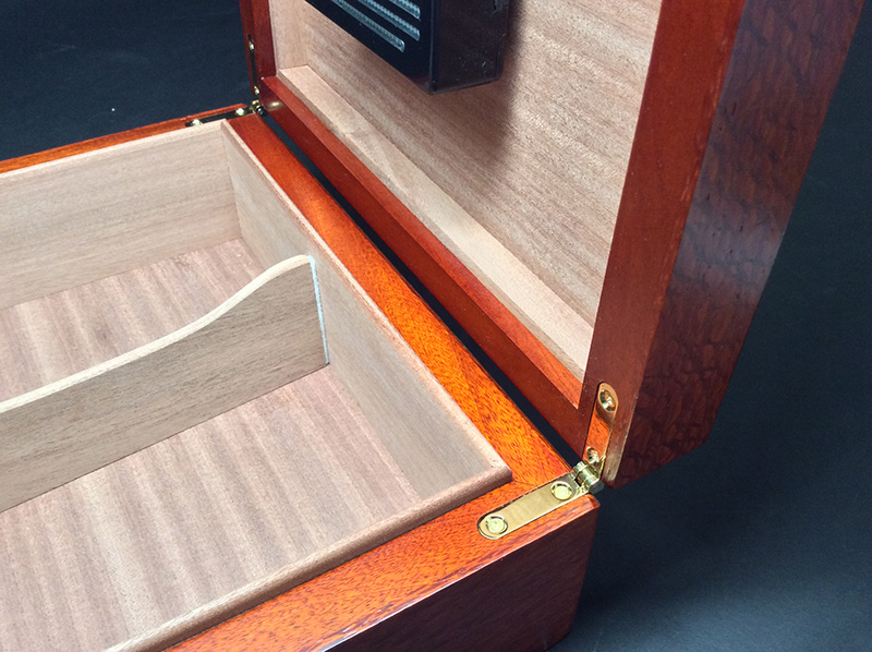 Michael Dixon Humidors Humidor Hinges & Locks