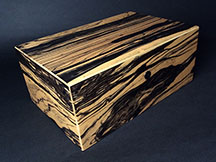 Premuim Wooden Humidor made of Ebony